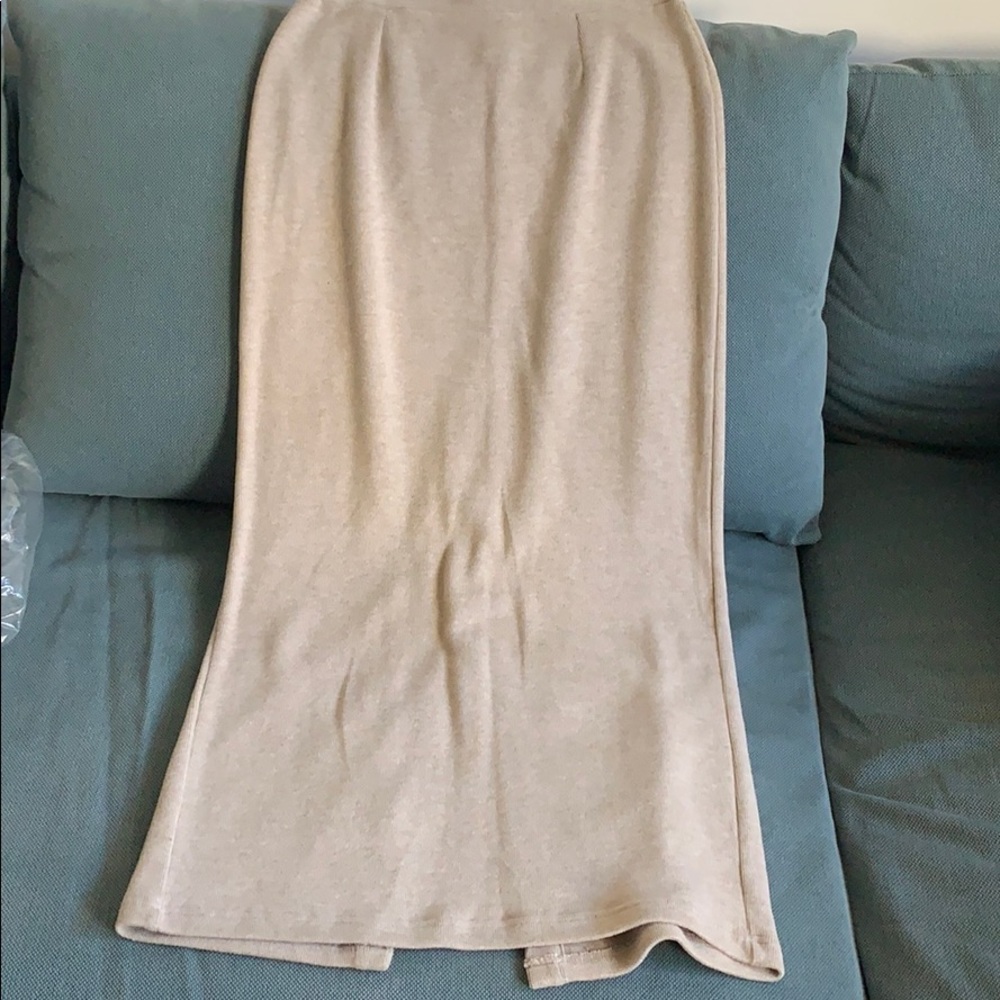 JNY perfect condition knead skirt - Picture 5 of 8